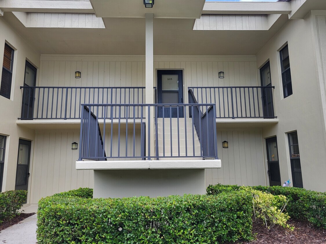 Photo - 12 Plantation Dr (Vero Beach, FL)