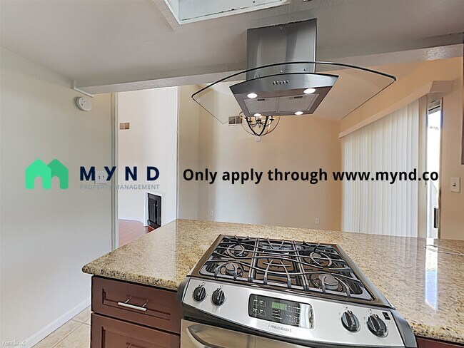 Foto del edificio - 1326 Oak Terrace Ct