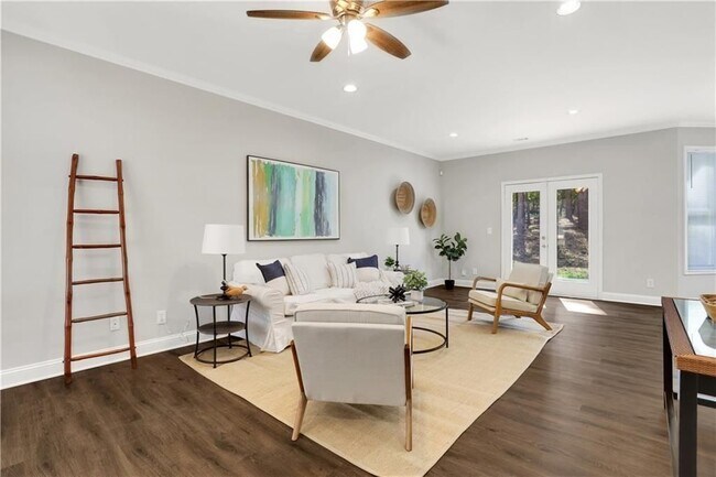 Foto del edificio - 2431 Woodside Way