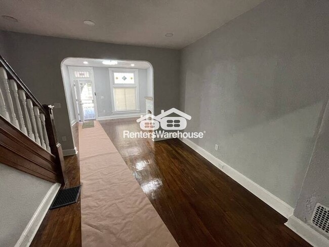 Foto del edificio - 2125 Cliftwood Ave