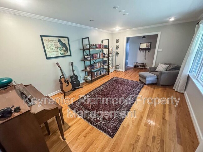 Building Photo - 10210 Falconbridge Dr