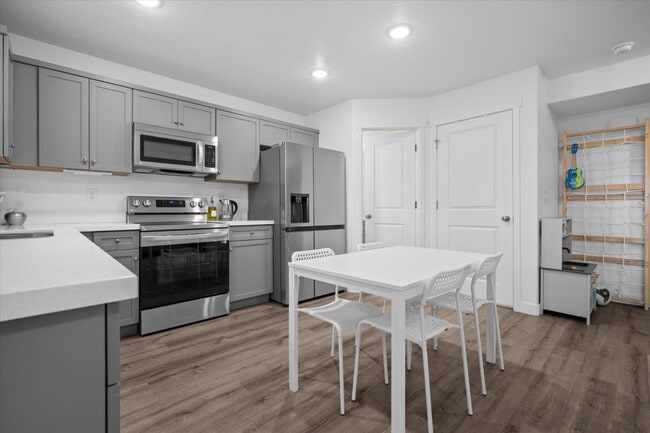 Foto del edificio - 645 S Plum Creek Ln E