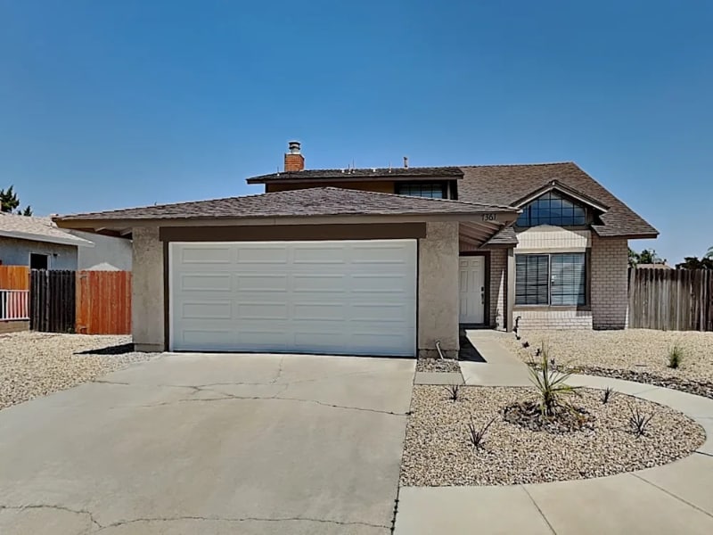 Primary Photo - 7363 Lime Ave