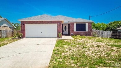 Building Photo - 2104 Frontera St