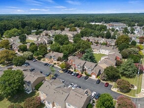Building Photo - Gayton Pointe Townhomes