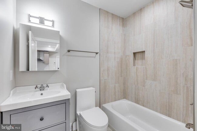 Building Photo - 1434 Parrish St