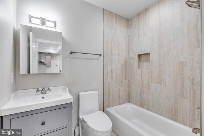 Foto del edificio - 1434 Parrish St