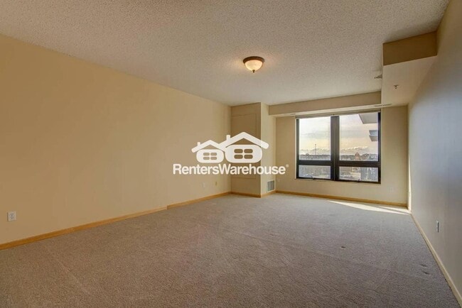 Foto del edificio - 7601 N Aldrich Ave