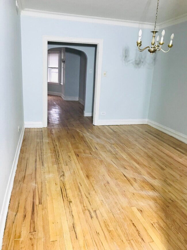 Foto del edificio - 6117 N Richmond St