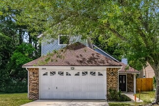 Building Photo - 2858 Lantana Lakes Dr W