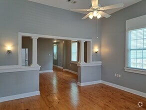 Building Photo - 2307 Gravier St