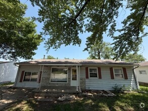 Building Photo - 537 Sheridan Dr