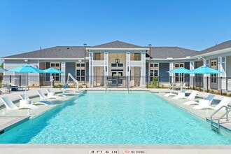 Building Photo - Haven at Treeline