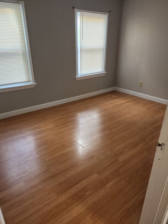 St. Ann Gem! Move In Ready! House Rental in Saint Ann, MO