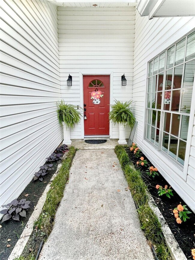 Foto del edificio - 3126 Village Woods Dr