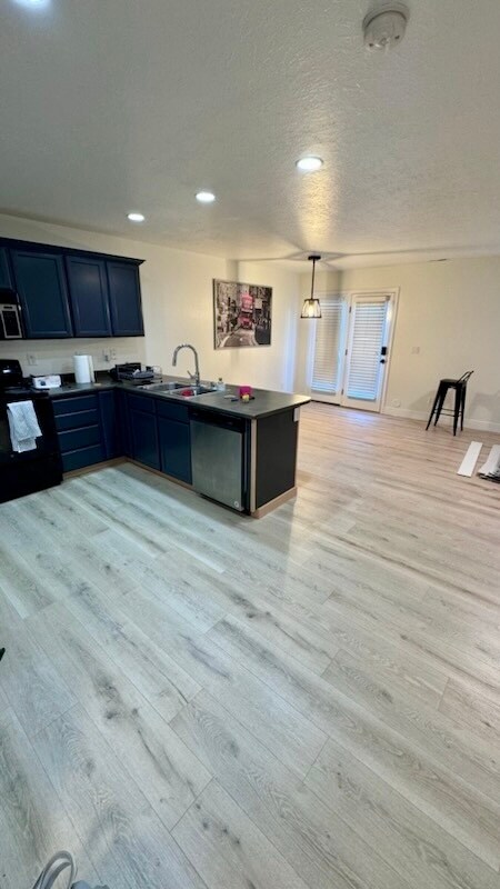 Building Photo - 587 S 910 W