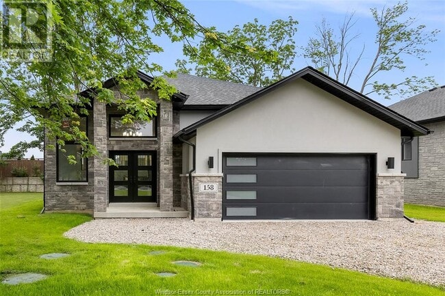 Building Photo - 158 Meloche Rd