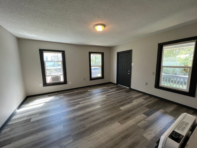 Foto del edificio - 3508 Alpine St SW