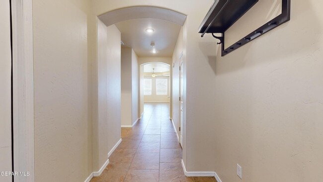 Building Photo - 13397 Plumpton Rd