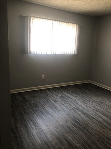 Building Photo - 3626 Altadena Ave