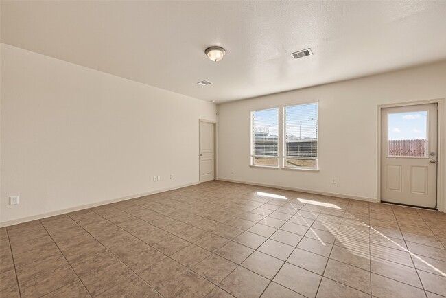 Foto del edificio - 19507 Midnight Glen Dr