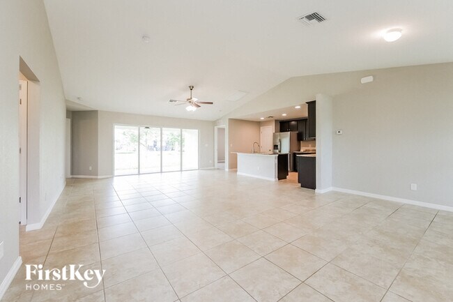 Foto del edificio - 511 SW 31st Terrace