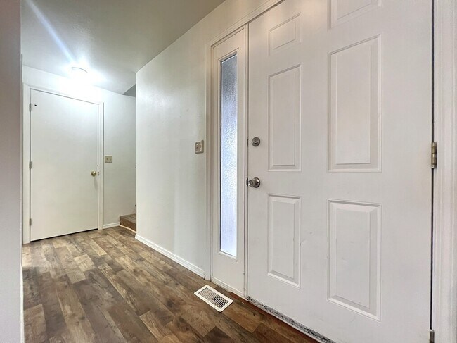 Foto del edificio - 10610 W Hinsdale St