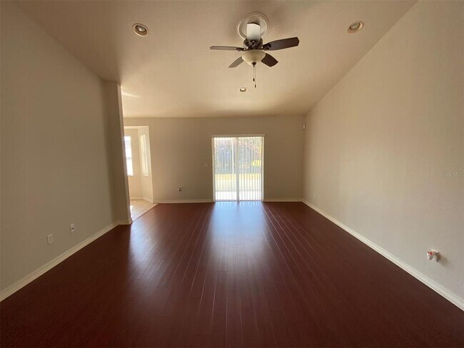 Building Photo - 4153 Merriam Ln