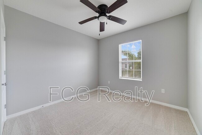 Foto del edificio - 391 Arbor Lakes Dr