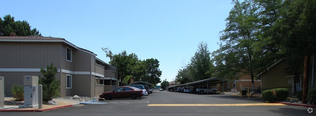 Building Photo - Silver Springs