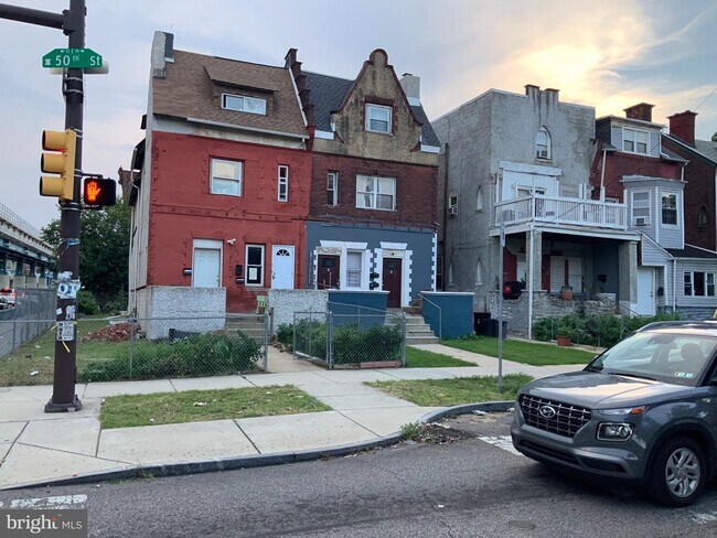 Foto del edificio - 2 N 50th St