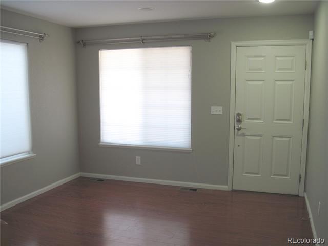 Foto del edificio - 8013 Parsonage Ln