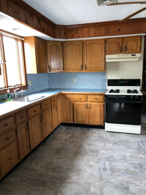 Building Photo - 6 Peck St