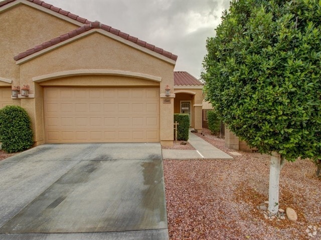 Building Photo - 13461 N 87th Dr