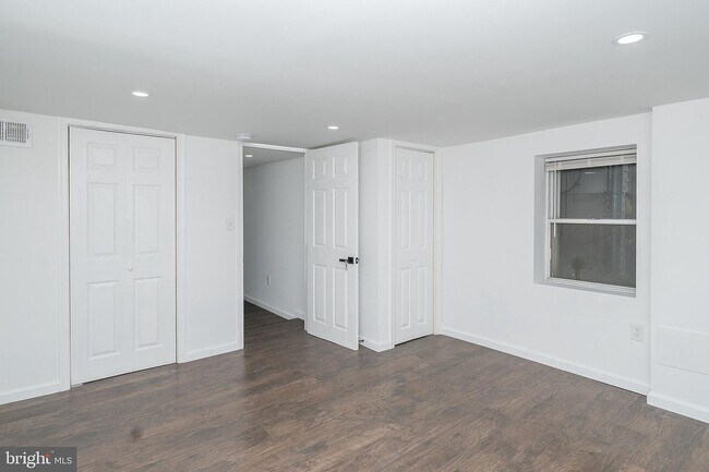 Building Photo - 1425 Cherry St
