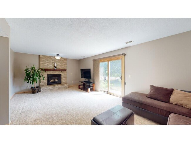 Foto del edificio - 2079 Woodbridge Way
