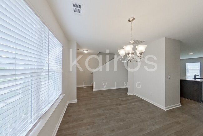 Building Photo - 115 Ebenezer Blf Wy