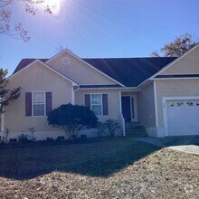 Building Photo - 309 Coldwater Dr