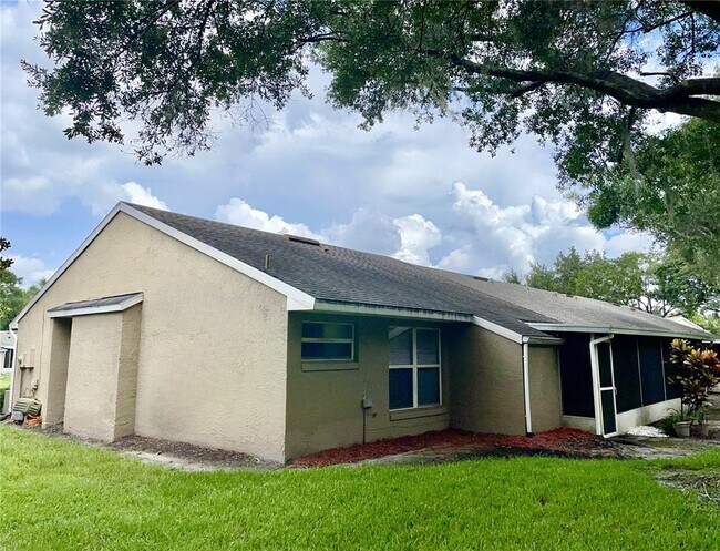 Building Photo - 845 Pebble Creek Cir