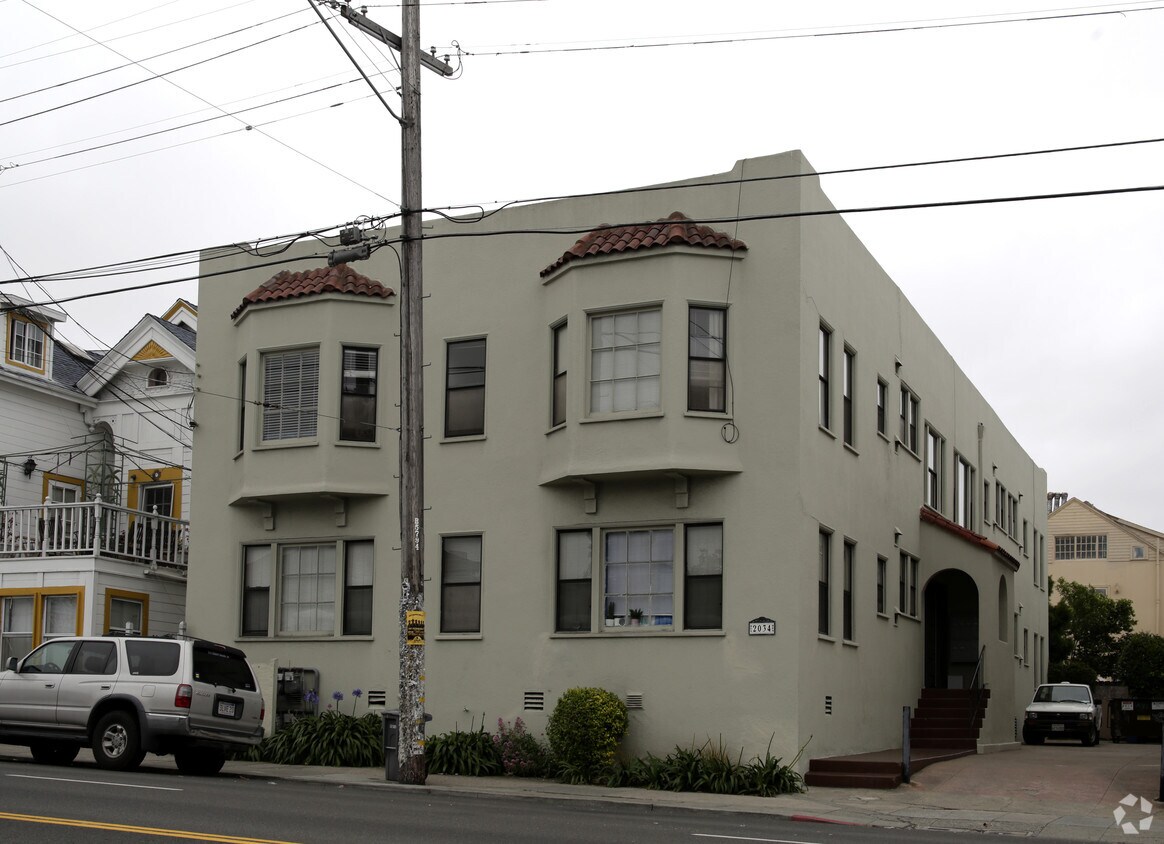 Building Photo - 2034 Ashby Ave