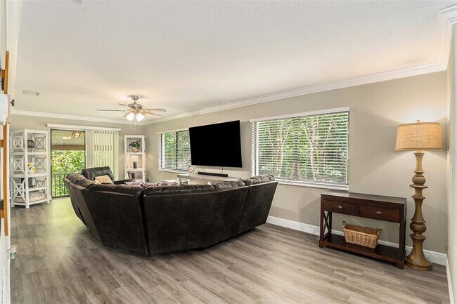 Building Photo - 12308 Eagleswood Dr