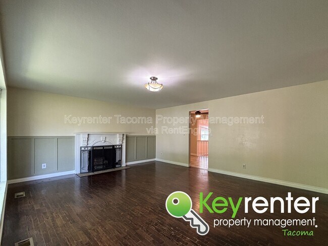 Foto del edificio - 6818 87th St SW