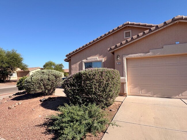 Foto del edificio - 3Bed 2Bath West Side Home
