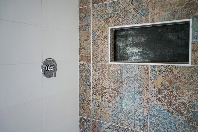 Foto del edificio - 1003 Parkwood Ave