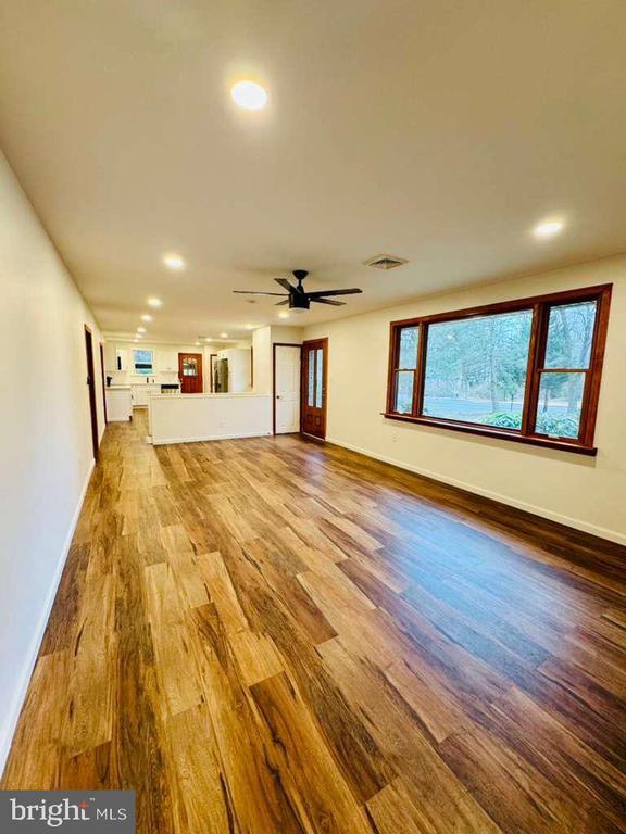 Building Photo - 305 Kresson Rd