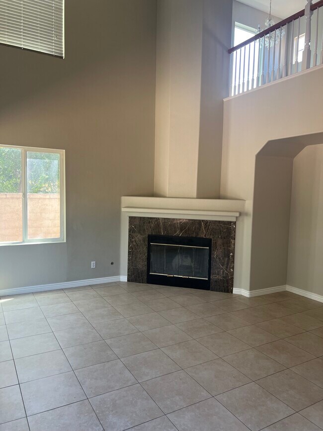 Foto del edificio - 5992 Larry Dean St