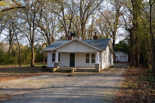 Foto del edificio - 512 E Main St