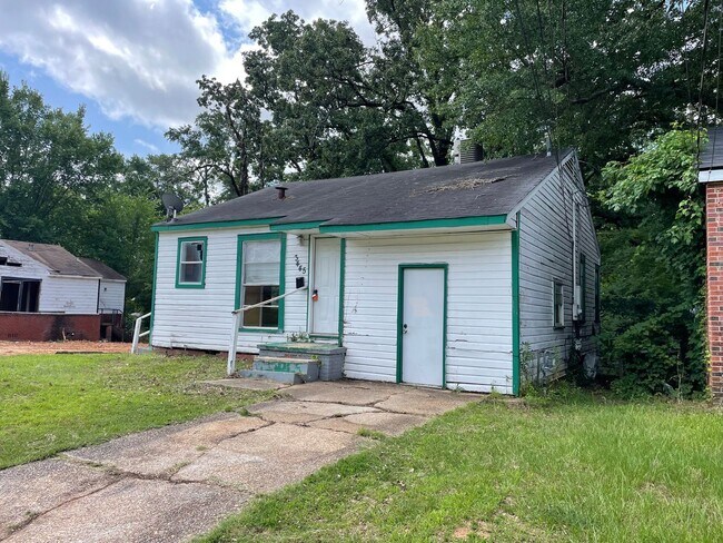 Foto del edificio - Spacious 3 Bedroom Home with Central AC