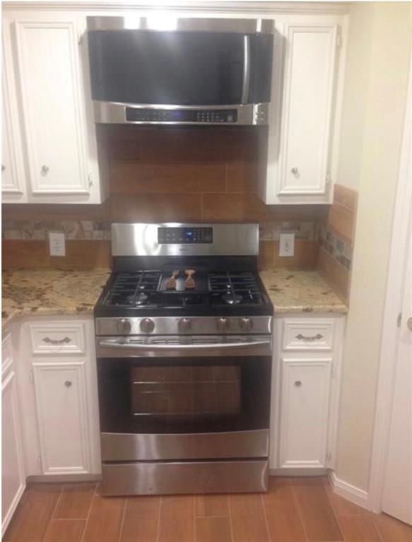 Building Photo - 7208 Bennett Ave