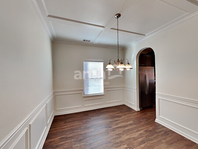 Building Photo - 621 Ocean Avenue
